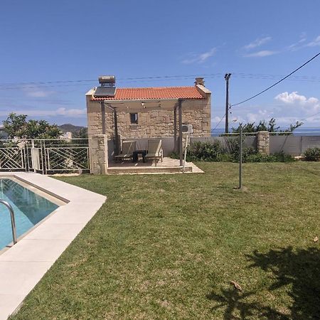Pantanassa Villas Agia Marina エクステリア 写真
