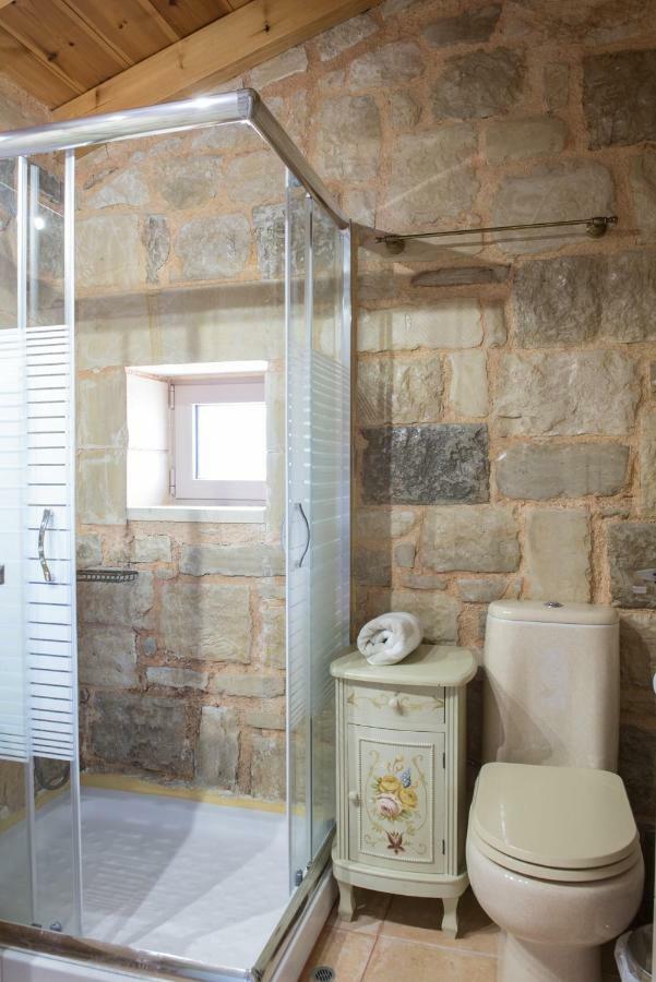 Pantanassa Villas Agia Marina エクステリア 写真